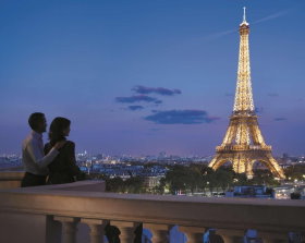 Hotel Shangri-La is a superb palace